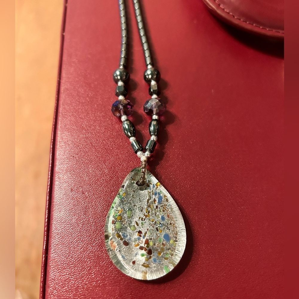 Reversible gunmetal and glass beaded necklace